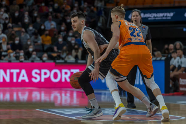 文章会更具 文章会更具