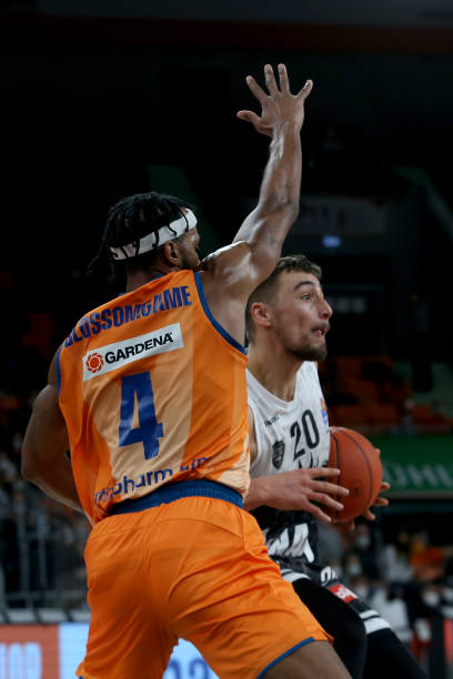 但打破了场 但打破了场